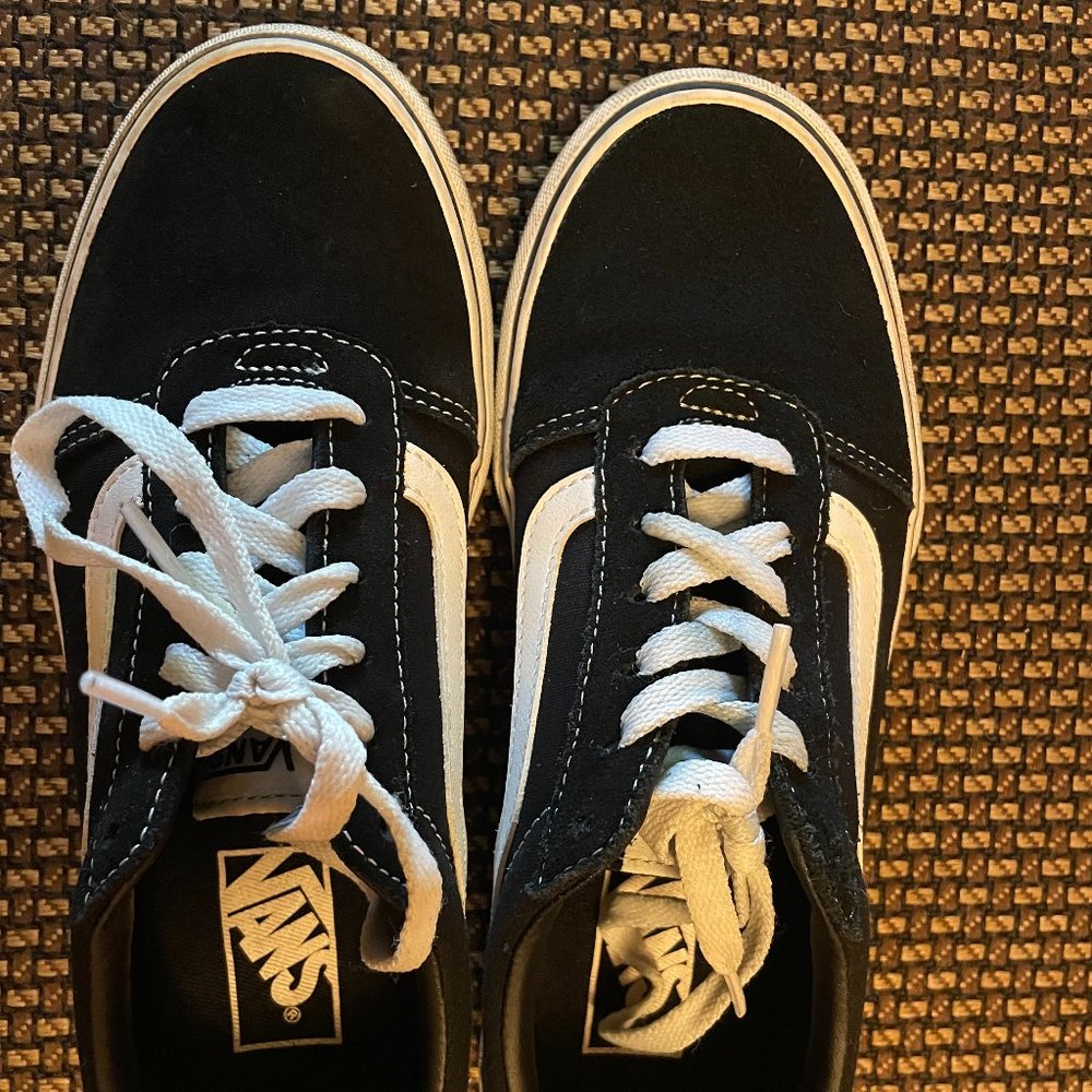 OLD SKOOL VANS (Black and White) Used twice only